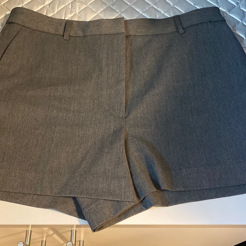 High Rise Express Editor dress shorts